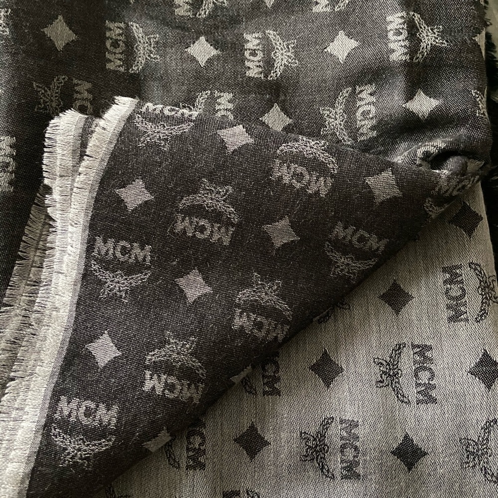 MCM Monogram Jacquard Stole/ Charcoal/Grey